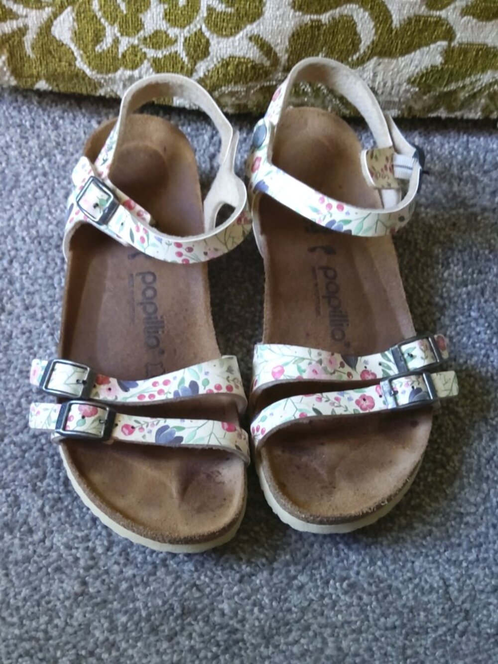 BIRKENSTOCK POPILLIO FLORAL SANDALS